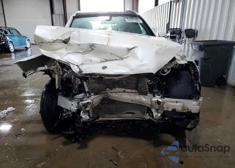 2019 Mercedes-Benz Glc 300 4Matic z USA, uszkodzony, nr VIN WDC0G4KB4KV195666